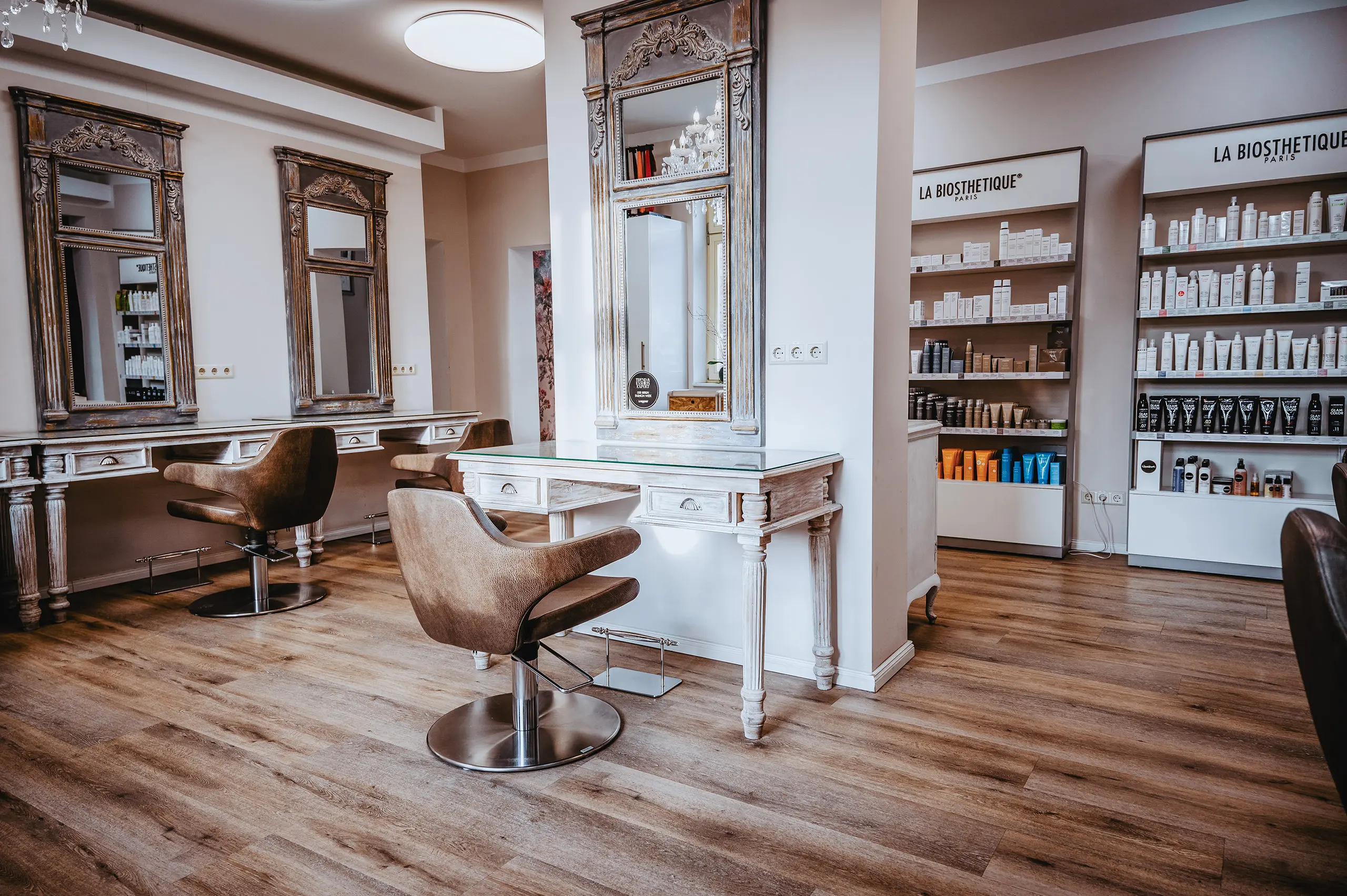 Friseur Naturel Salon 6